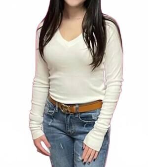 NEW CROWN JEWEL long sleeve raglan v neck top in pearl